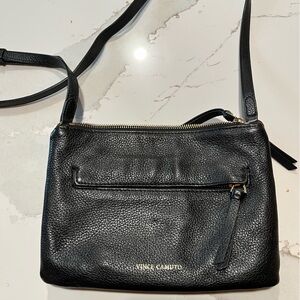 VINCE CAMUTO Black long strap purse. In good condition!